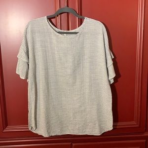 Bell sleeve gauze top